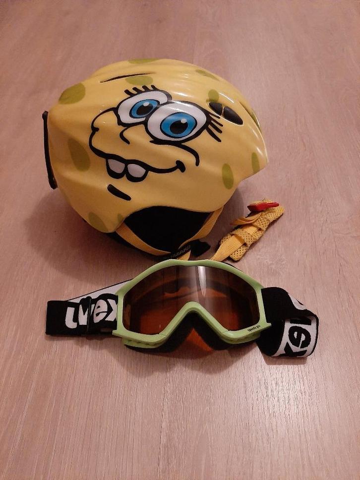 Casque de ski pour enfant, Sports & Fitness, Ski & Ski de fond, Comme neuf, Autres types, Enlèvement