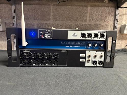 Soundcraft UI16 digitaal mengpaneel, Muziek en Instrumenten, Versterkers | Keyboard, Monitor en PA, Zo goed als nieuw, Ophalen of Verzenden