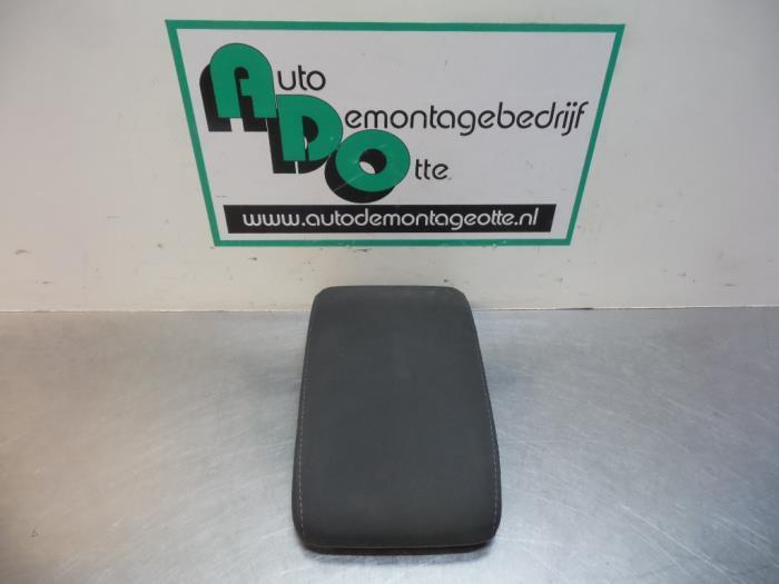 Armleuning van een Volkswagen Golf (Golf 09-), Auto-onderdelen, Interieur en Bekleding, Gebruikt, 3 maanden garantie, Ophalen of Verzenden