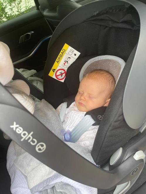 Isofix base + autostoel  CYBEX, Kinderen en Baby's, Autostoeltjes, Zo goed als nieuw, Overige merken, 0 t/m 13 kg, Isofix, Verstelbare rugleuning