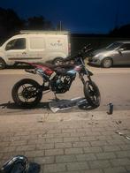 GEZOCHT: Vastgelopen Am6 brommer, Fietsen en Brommers, Ophalen, Zo goed als nieuw