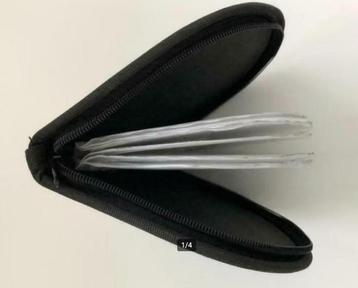 Opberghoes / etui voor 12 cd's / dvd's beschikbaar voor biedingen