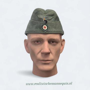Realistisch geschilderde mannequin hoofd  beschikbaar voor biedingen
