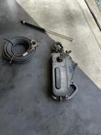 Trek de sterke TU 16 met een kabel van 20 meter lang... 1600, Doe-het-zelf en Bouw, Ophalen of Verzenden, Gebruikt