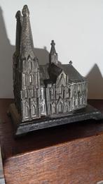 Maquette de cathédrale en métal 12 cm H 10 cm L, Enlèvement ou Envoi