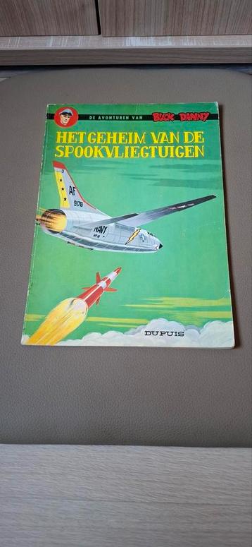Buck Danny  - 33 - Het geheim van de spookvliegtuigen beschikbaar voor biedingen