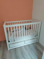 Volledige babykamer (bed, commode, kleerkast en accessoires), Ophalen, Zo goed als nieuw