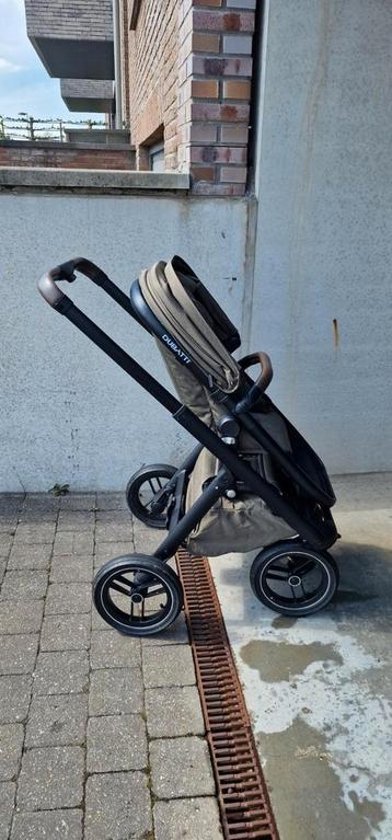 Dubatti kinderwagen  beschikbaar voor biedingen