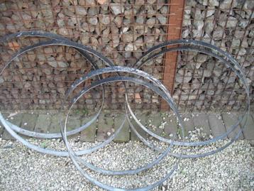 metale ringen wijn vat beschikbaar voor biedingen