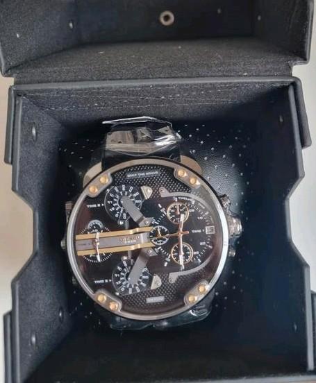 MONTRE DIESEL NEUF DZ 7348 Original, Handtassen en Accessoires, Horloges | Heren, Nieuw, Polshorloge, Staal, Leer, Ophalen