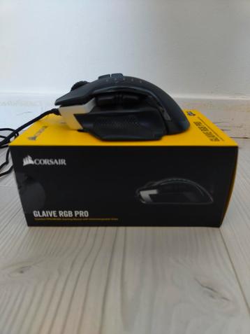 Corsair Glaive RGB Pro USB gaming mouse beschikbaar voor biedingen