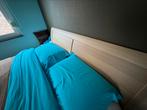 Tweepersoonsbed met matras, lattenbodems en 2 nachtkastjes, Huis en Inrichting, Ophalen, Bruin, Tweepersoons, Zo goed als nieuw