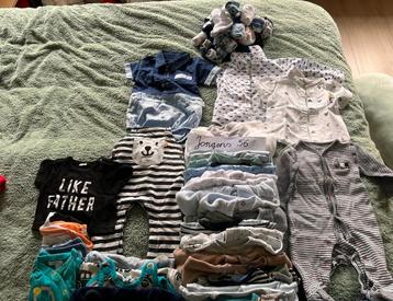 Babykleding 50/56 beschikbaar voor biedingen