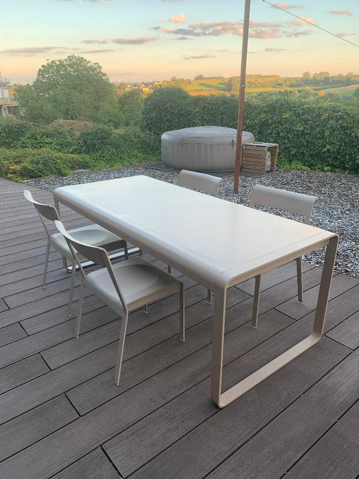 Table Fermob Bellevie, Tuin en Terras, Tuinstoelen, Gebruikt, Aluminium, Ophalen of Verzenden