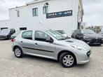 Peugeot 206 1.1i Trendy - 1 Eigenaar * 1 JAAR GARANTIE *, Auto's, Peugeot, Voorwielaandrijving, Euro 5, Stof, Gebruikt