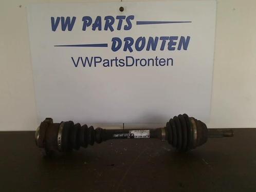 Aandrijfas links-voor van een Volkswagen Polo, Auto-onderdelen, Remmen en Aandrijving, Volkswagen, Gebruikt, 3 maanden garantie