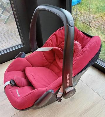 Maxi cosi pebble (rood) beschikbaar voor biedingen