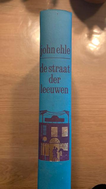 De straat der leeuwen door John Ehle beschikbaar voor biedingen