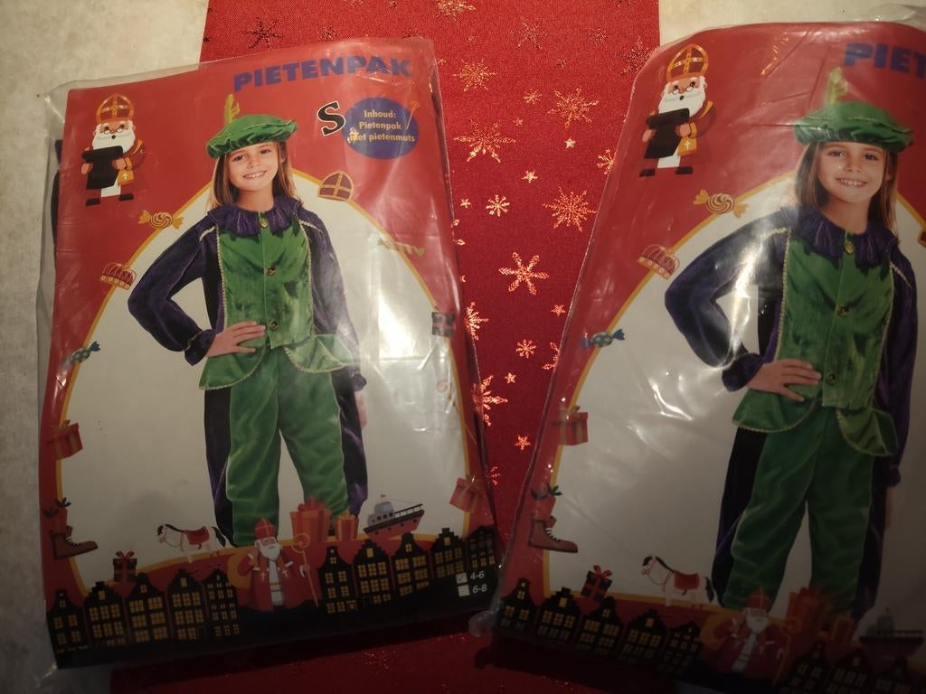 Pietenpak nieuw, Ophalen, Zo goed als nieuw