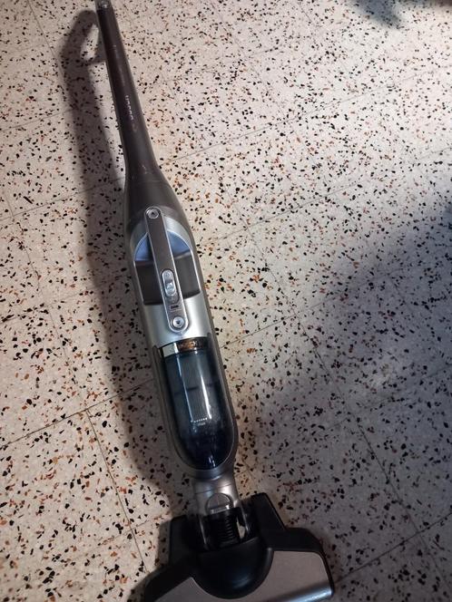 BOSCH :  2 in 1, steelstofzuiger FLEXXO BBH3ALL23 SERIE 4, Elektronische apparatuur, Stofzuigers, Zo goed als nieuw, Stofzuiger