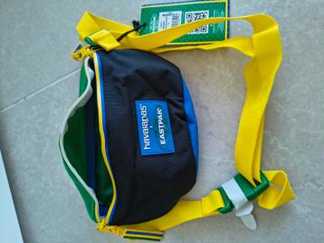 Nieuw Eastpak heuptas 2 stuks beschikbaar prijs is per stuk  beschikbaar voor biedingen