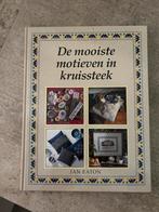 Eaton - Mooiste motieven in kruissteek, Ophalen of Verzenden, Zo goed als nieuw, Eaton