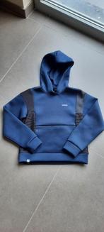 Nouveau pull Artengo taille 141/150, Neuf, Garçon, Enlèvement ou Envoi, Pull ou Veste