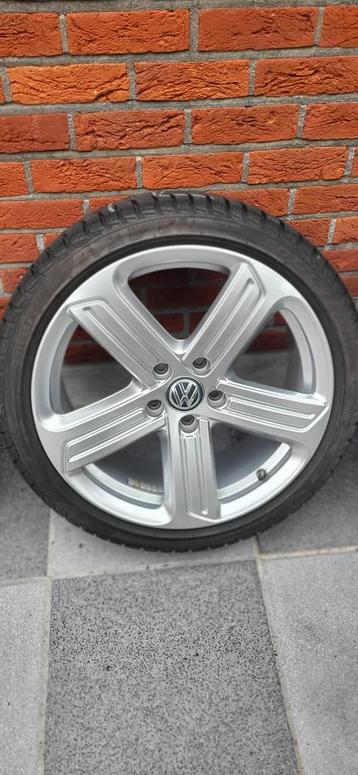 18 inch Cadiz velgen +Pirelli Winterbandenbanden, Neuf, Pneus et Jantes, Pneus hiver, Véhicule de tourisme