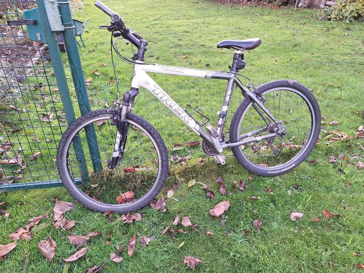 Mountainbike TREK 4300, Fietsen en Brommers, Fietsen | Mountainbikes en ATB, Gebruikt, Heren, Trek, Ophalen