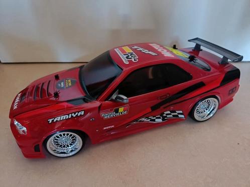 Splinternieuwe opgebouwde Tamiya drift Nissan, Hobby en Vrije tijd, Modelbouw | Radiografisch | Auto's, Nieuw, Auto onroad, Elektro