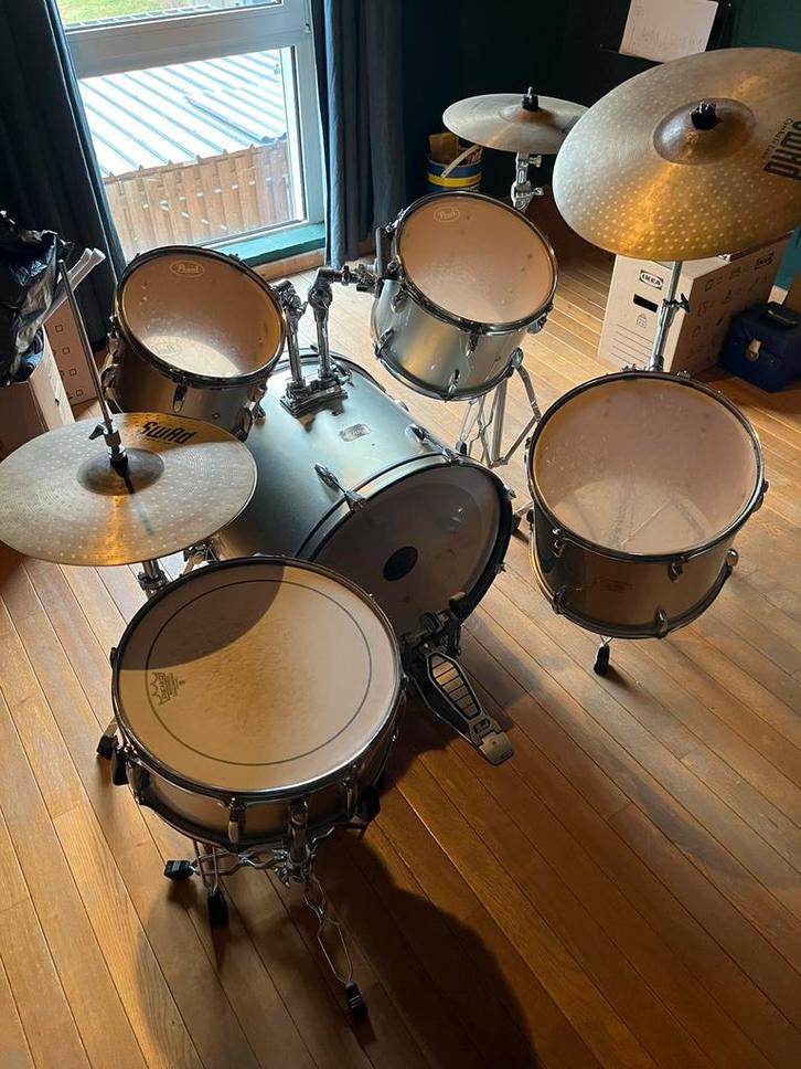 Pearl drumstell zilver, Muziek en Instrumenten, Drumstellen en Slagwerk, Zo goed als nieuw, Pearl, Ophalen