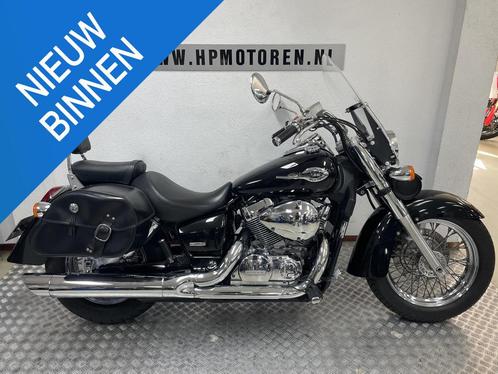 Honda VT750 VT 750 C C2 SHADOW BLACK FULL OPTION BOVAGGA, Motoren, Motoren | Honda, Chopper, 12 t/m 35 kW