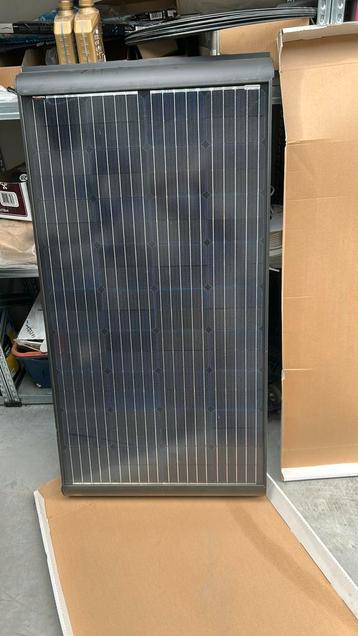 Zonnepaneel 150W met lader  beschikbaar voor biedingen