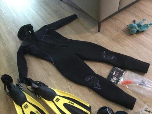 Bare Lady 7mm Wetsuit Nixie Full Ultra size 12 - Ecocheques, Watersport en Boten, Duiken, Zo goed als nieuw, Duikpak, Ophalen of Verzenden