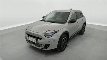 Fiat 600 1.2 La Prima Hybrid AUT.*NAVI10"/FULL LED/CUIR/CAM3 beschikbaar voor biedingen