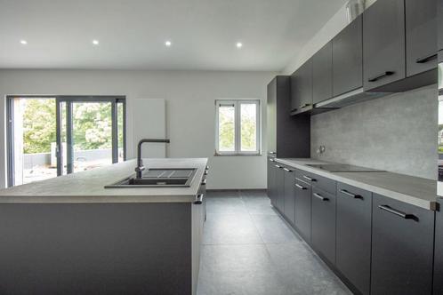 Appartement à vendre à Charleroi, 2 chambres, Immo, Huizen en Appartementen te koop, Appartement, B