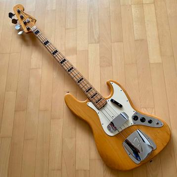 Fender Jazz bass 1971-1972 factory natural  disponible aux enchères