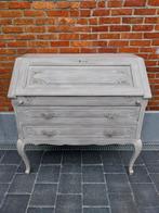 Antieke secretaire, Enlèvement