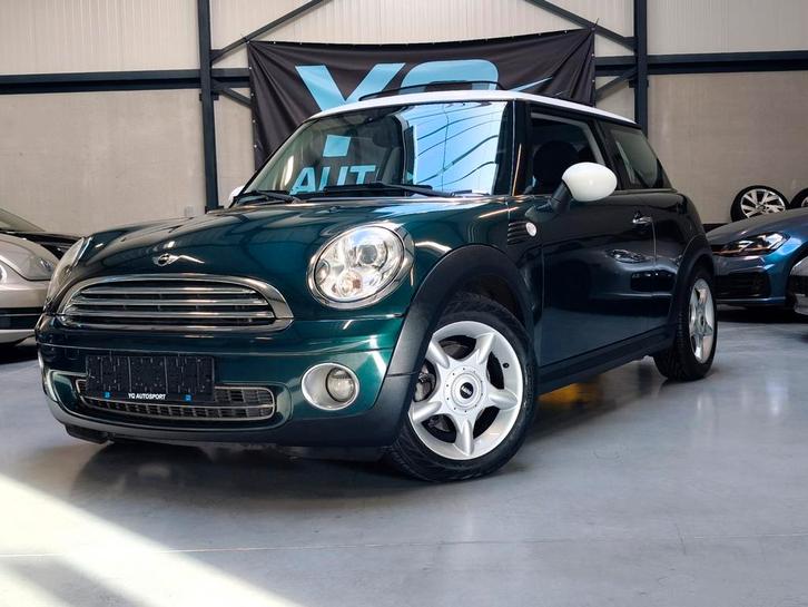 Mini Cooper one British Racing Green. veel opties ., Auto's, Mini, Bedrijf, Te koop, Cooper, Airbags, Airconditioning, Alarm, Bluetooth