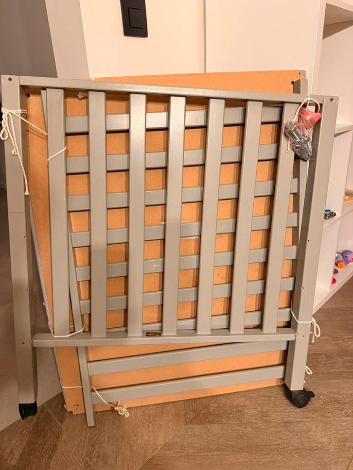 Baby park childwood, Kinderen en Baby's, Babyparken, Gebruikt, In hoogte verstelbaar, Wieltjes, Ophalen