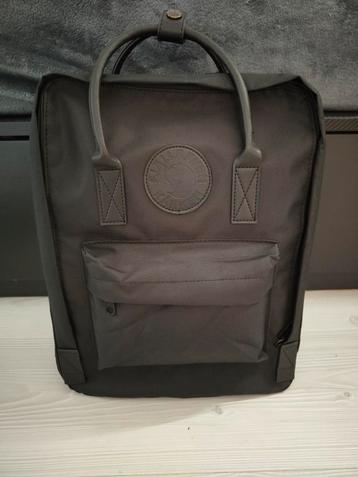 Fjallraven schooltas donkerzwart 16L beschikbaar voor biedingen