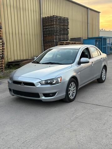 MITSIBISHI LANCER 1.8DIESEL 2013, Autos, Mitsubishi, Achat, 4 portes, Boîte manuelle, Noir