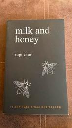 Milk and honey - Rupi Kaur, Comme neuf, Enlèvement ou Envoi