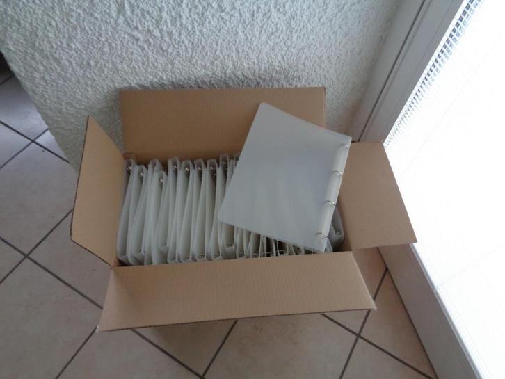 Classeur 4 anneaux A4. Transparent. A4 NEUF. 36 Pièces, Diversen, Schoolbenodigdheden, Nieuw, Ophalen of Verzenden