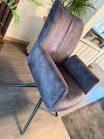 Nieuwe draaistoelen, Ophalen, Nieuw