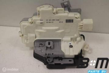 Portierslot rechts VW Passat B6 / B7, Audi Q7 3C4839016A beschikbaar voor biedingen