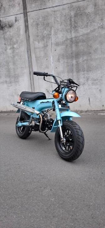 Honda dax 50 cc GULF BLAUW, Fietsen en Brommers, Minibikes, Midibikes en Pitbikes, Nieuw, Overige typen, Ophalen