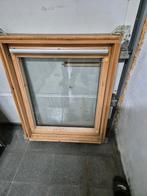 Velux dakraam GGL M04 78x98  compleet met gootstukken, Doe-het-zelf en Bouw, Ophalen, Zo goed als nieuw