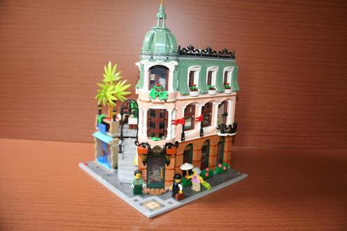 LEGO modular icons creator	10297 boutique hotel, Kinderen en Baby's, Speelgoed | Duplo en Lego, Nieuw, Lego, Complete set, Ophalen