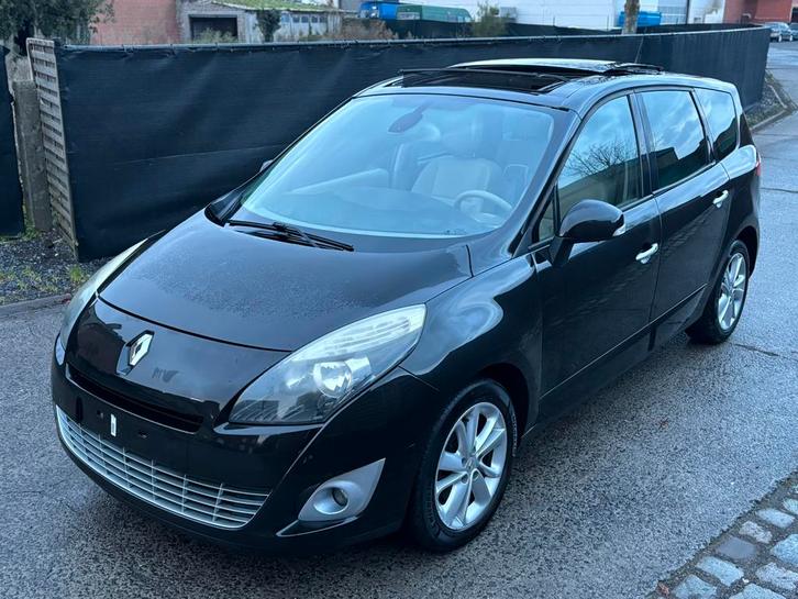Renault Grand Scenic • 7 Plaats • 1.5 DCI • Panoramisch dak, Auto's, Renault, Bedrijf, ABS, Airbags, Airconditioning, Alarm, Bluetooth